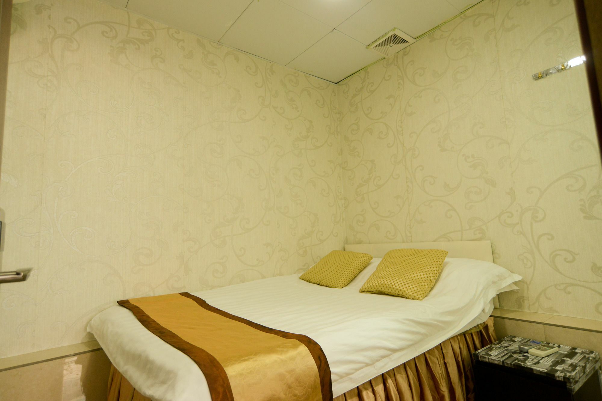 8 Days Boutique Hotel Kaulung Kültér fotó